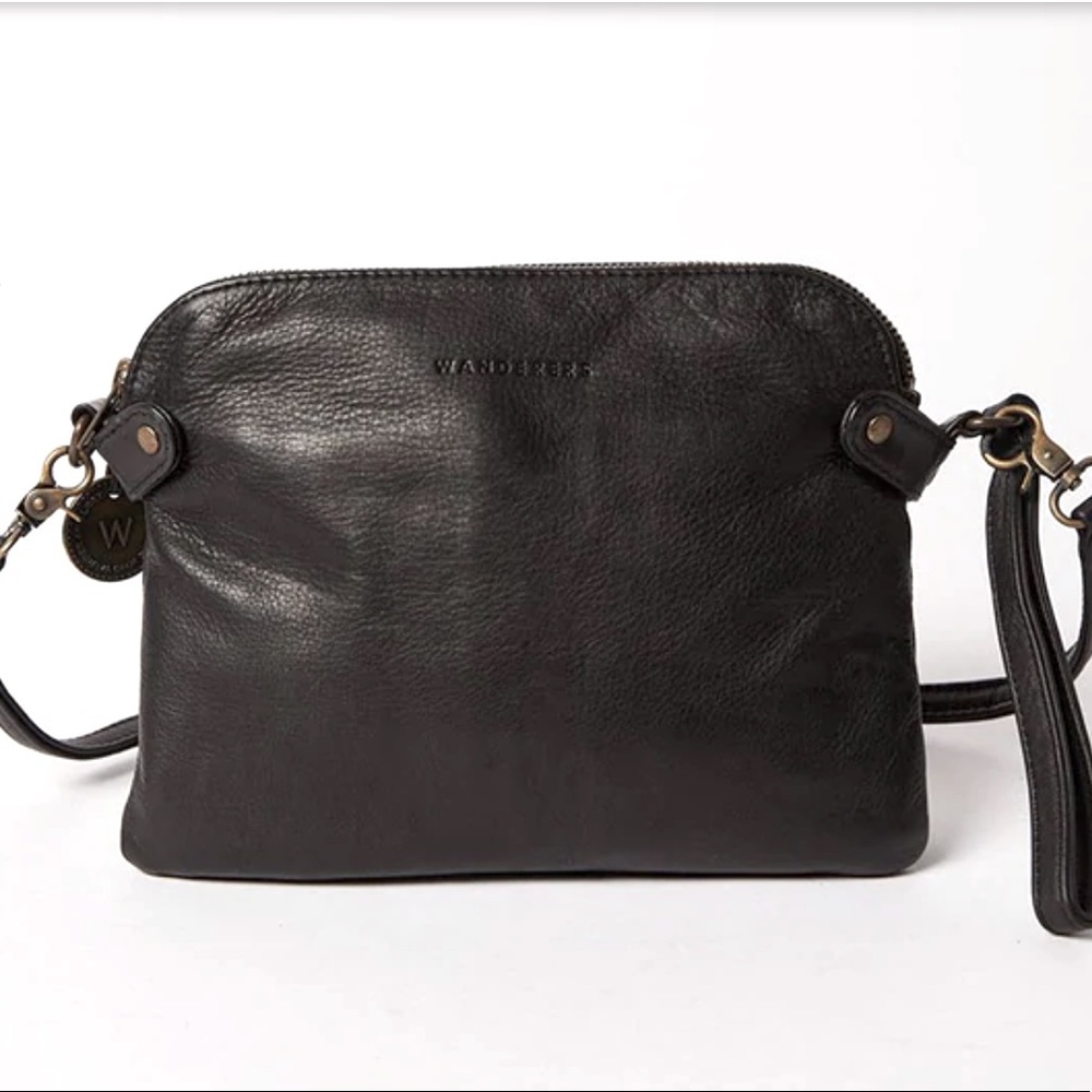 Wanderers Venetian Passport Crossbody Black Leather